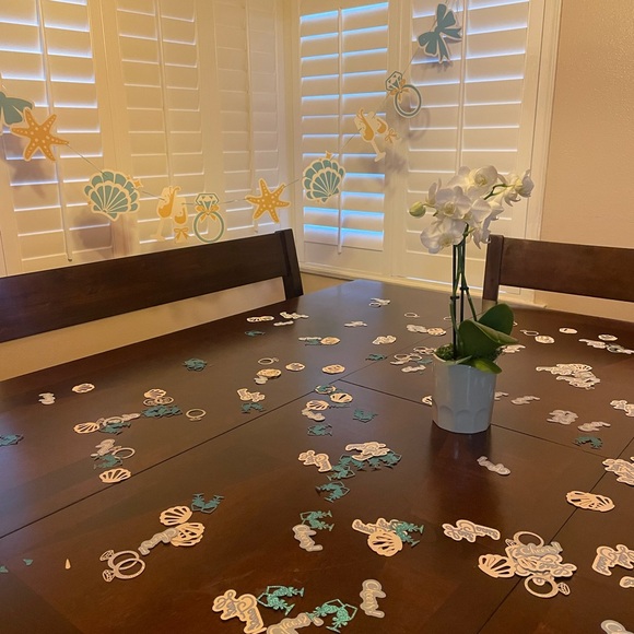 NWOT Last Toast on the Coast Bachelorette Party Confetti - Picture 3 of 3